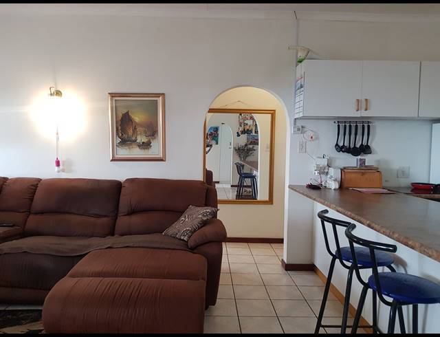 4 BEDROOM FREESTANDING FOR SALE IN WOODGRANGE